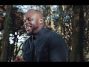 Caíste do Céu – Mr.Bow com Matias Damásio
